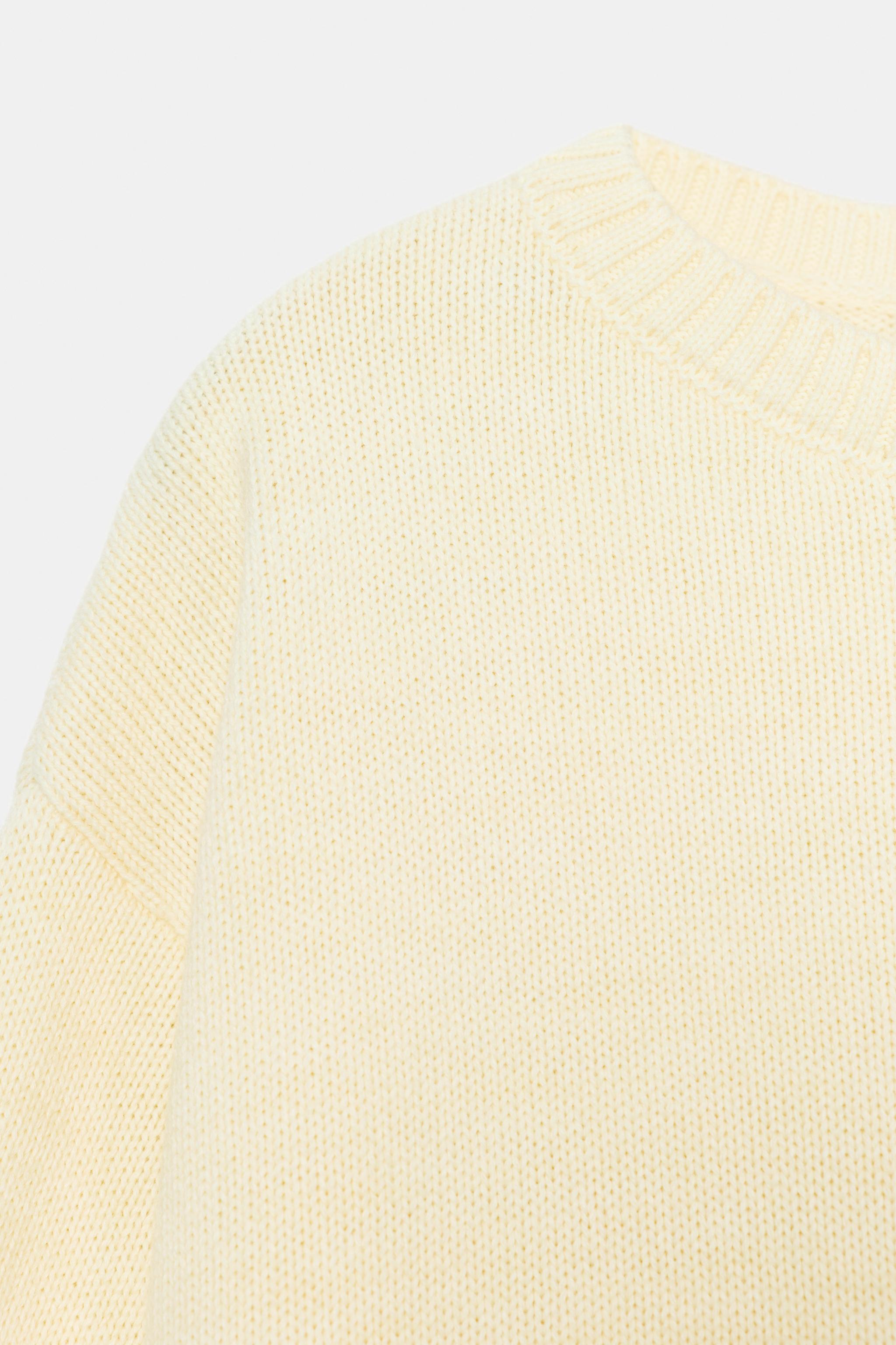 PULL COURT EN MAILLES